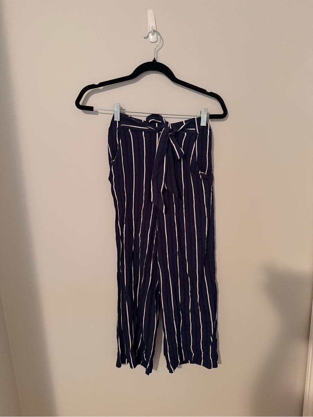 Wilfred Navy and White Vertical-Stripe Tie-Waist Wide-Leg Pants
